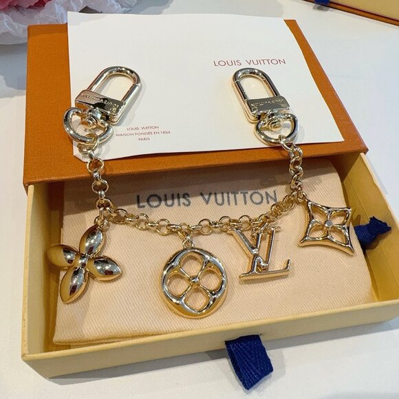 Louis Vuitton Gold - Toned Charm Chain Keychain/Bag Accessory - Picture 1 of 5